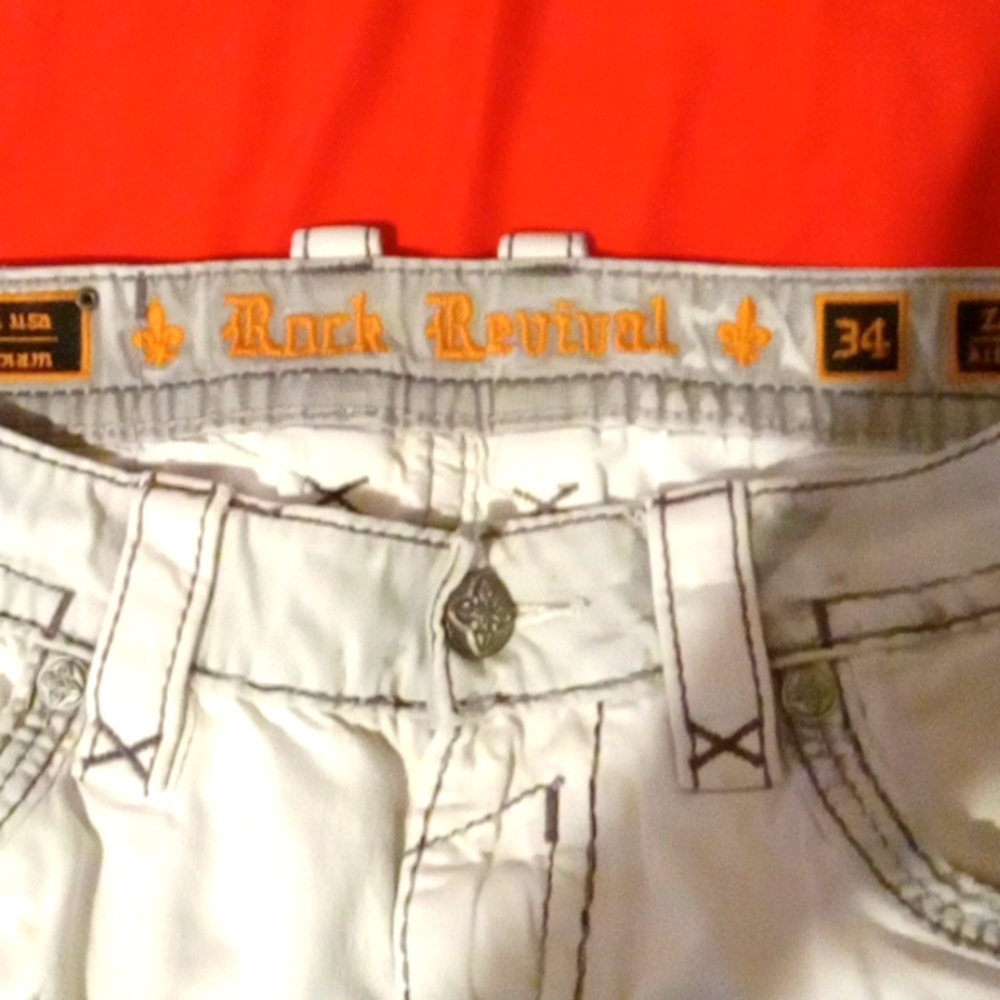 Mens rock revival jeans size 34